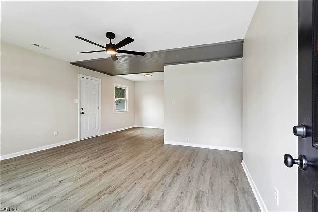 1011 76th ST, NEWPORT NEWS VA 23605 - Photo 4