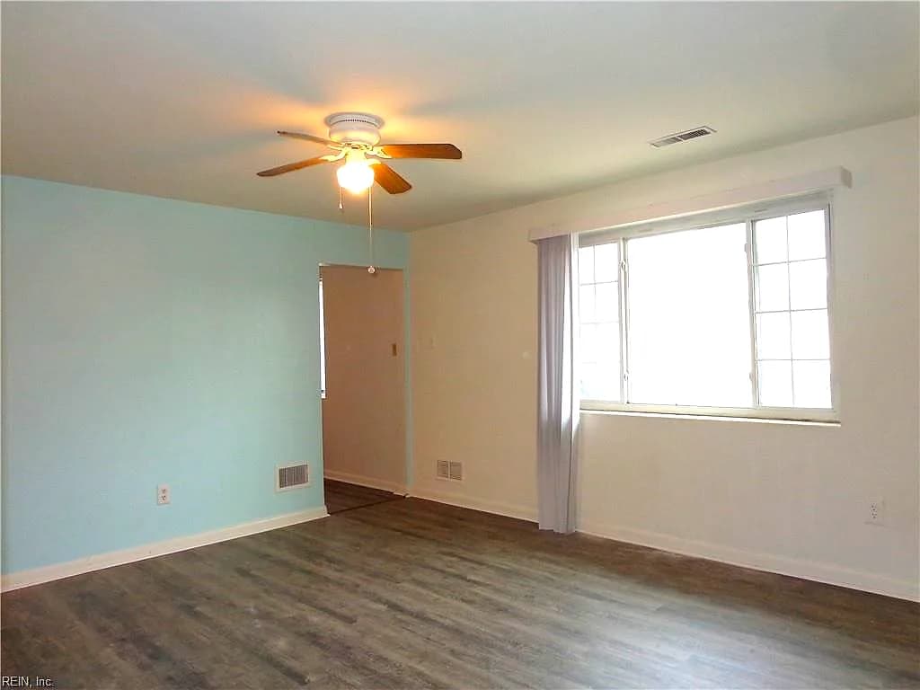 2016 E Ocean View AVE #3, NORFOLK VA 23503 - Photo 3