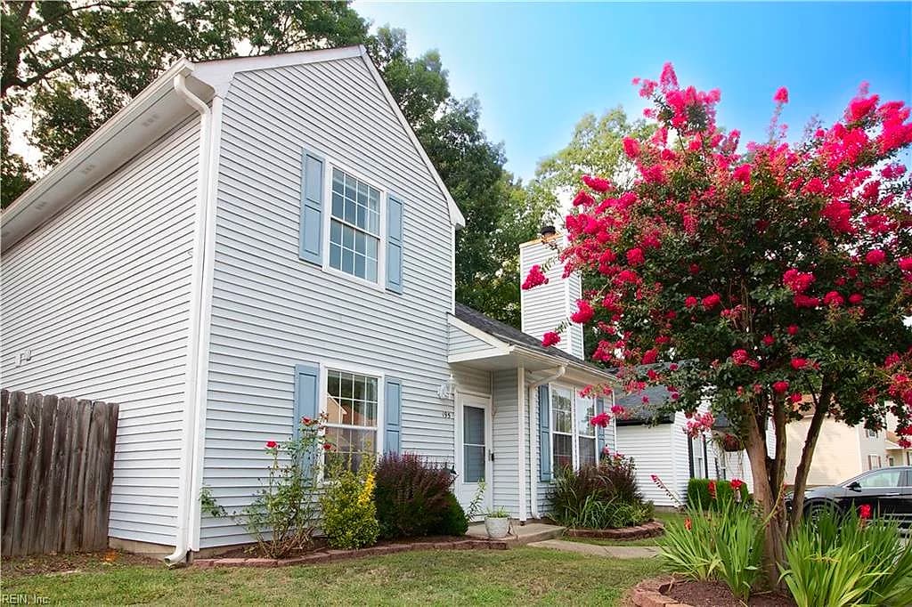 195 Old Bridge RD, NEWPORT NEWS VA 23608 - Photo 4