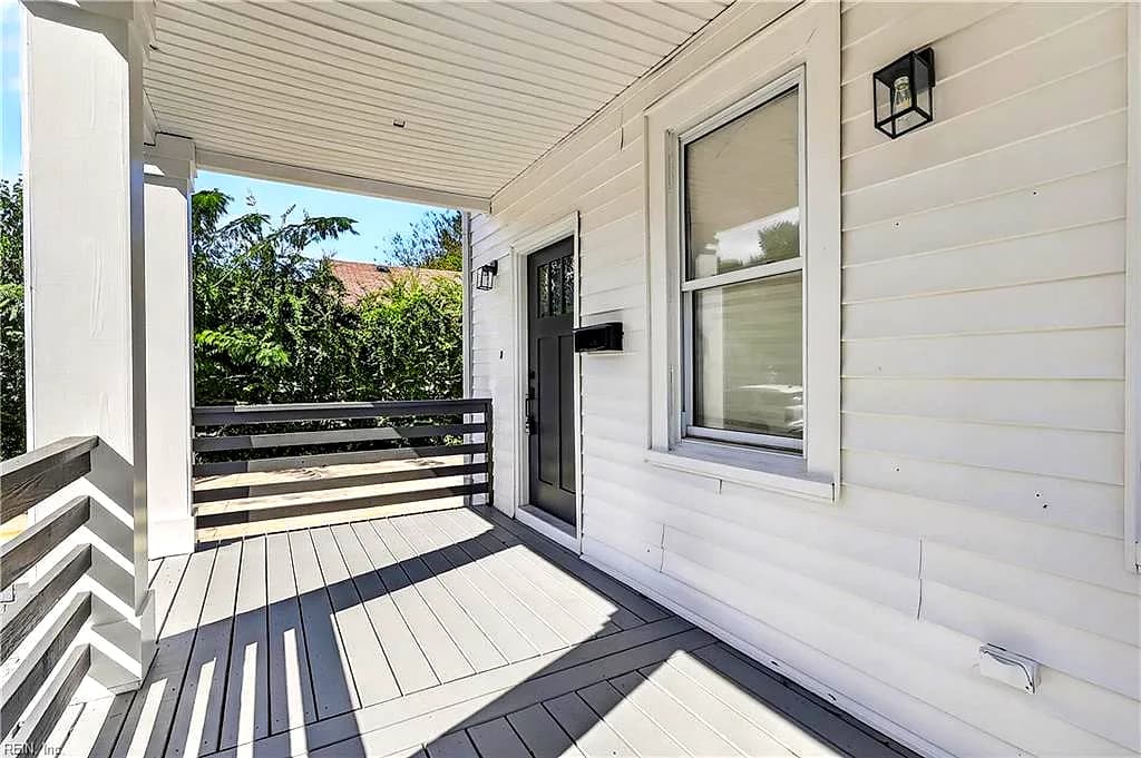 854 W 42nd ST, NORFOLK VA 23508 - Photo 5