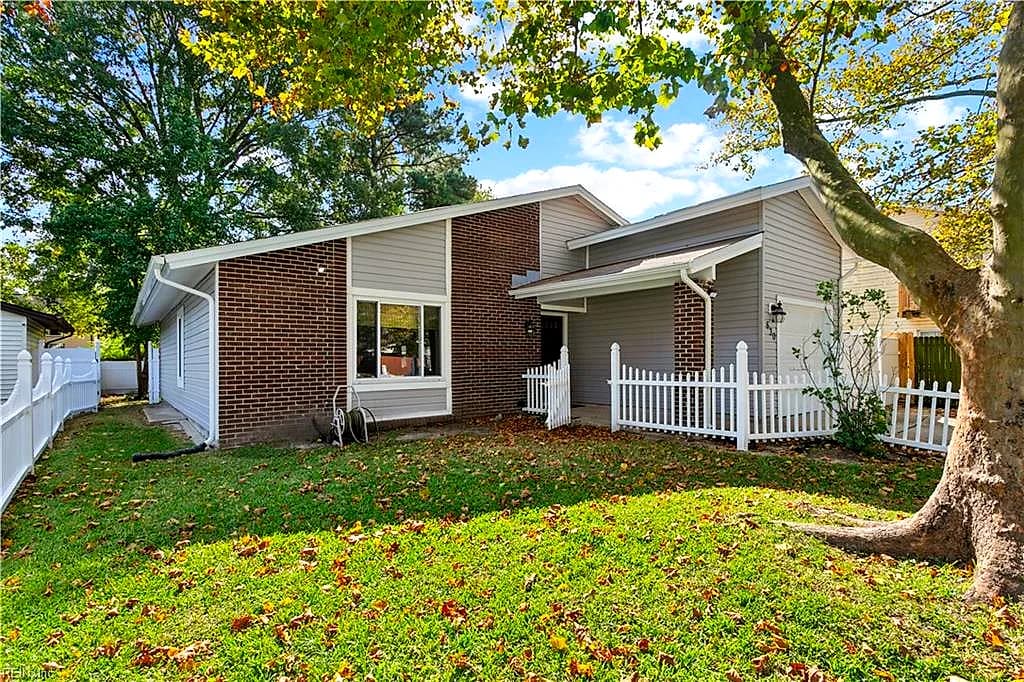 630 Orangewood DR, VIRGINIA BEACH VA 23453 - Photo 5