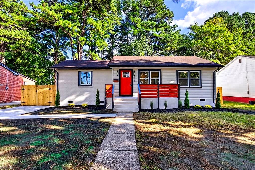 912 Tazewell ST, PORTSMOUTH VA 23701