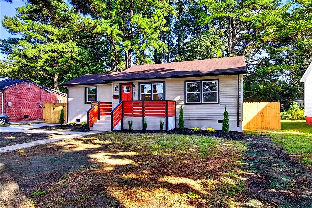 912 Tazewell ST, PORTSMOUTH VA 23701 - Photo 3