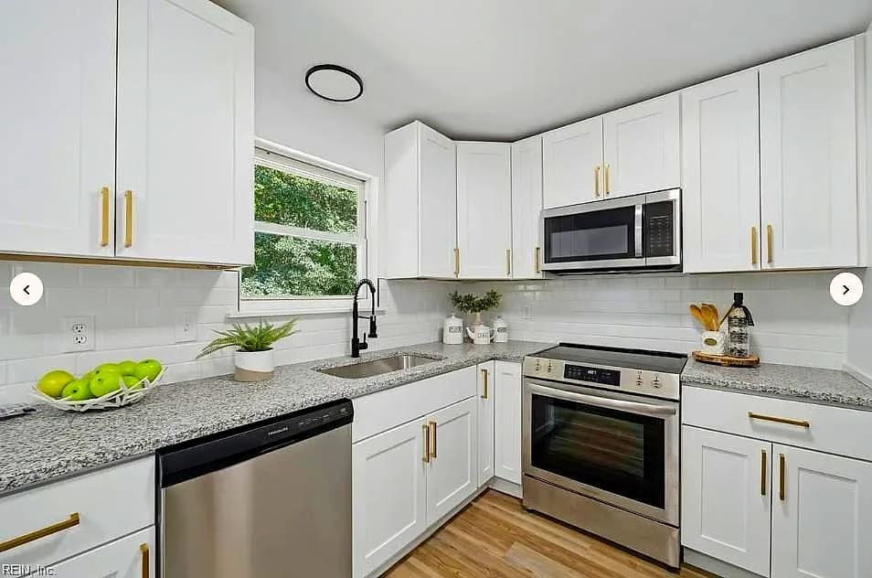 47 Lacrosse ST, HAMPTON VA 23663 - Main photo