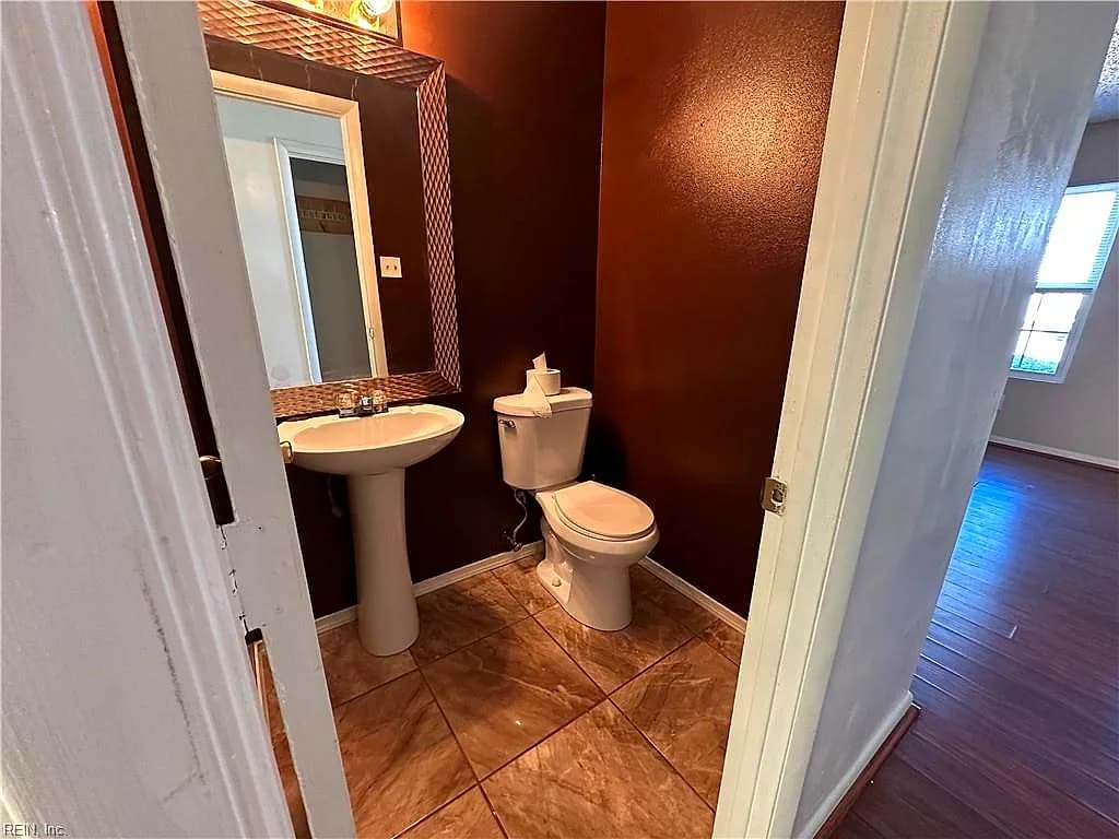 2143 Kimball CIR, VIRGINIA BEACH VA 23455 - Photo 4