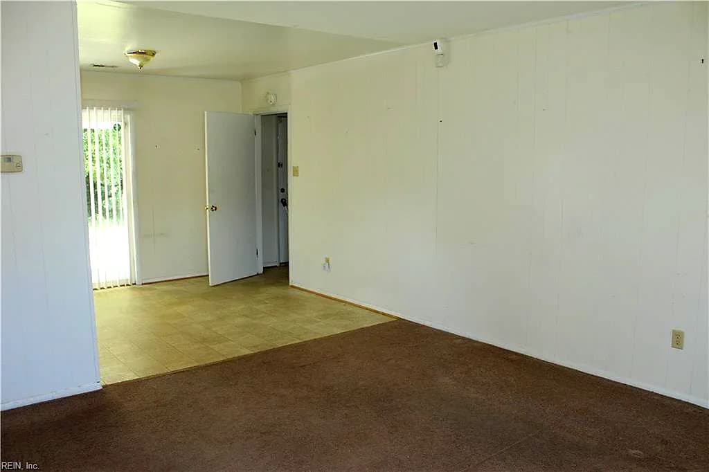 1503 Addison RD, HAMPTON VA 23663 - Photo 5