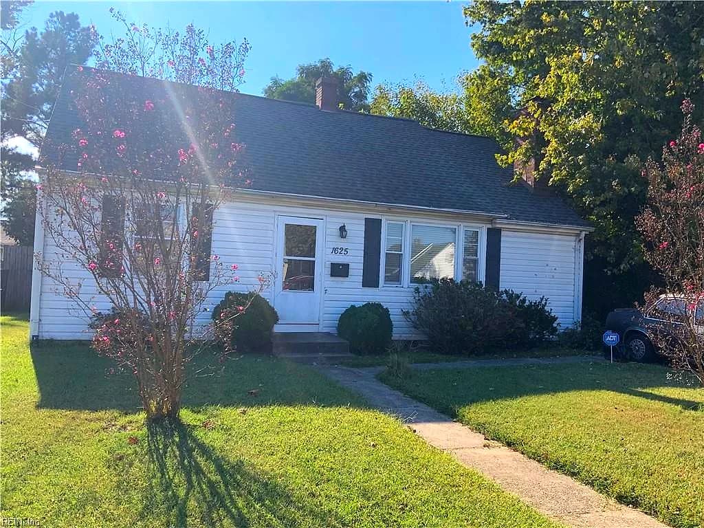 1625 Rolfe PL, NEWPORT NEWS VA 23607 - Photo 3