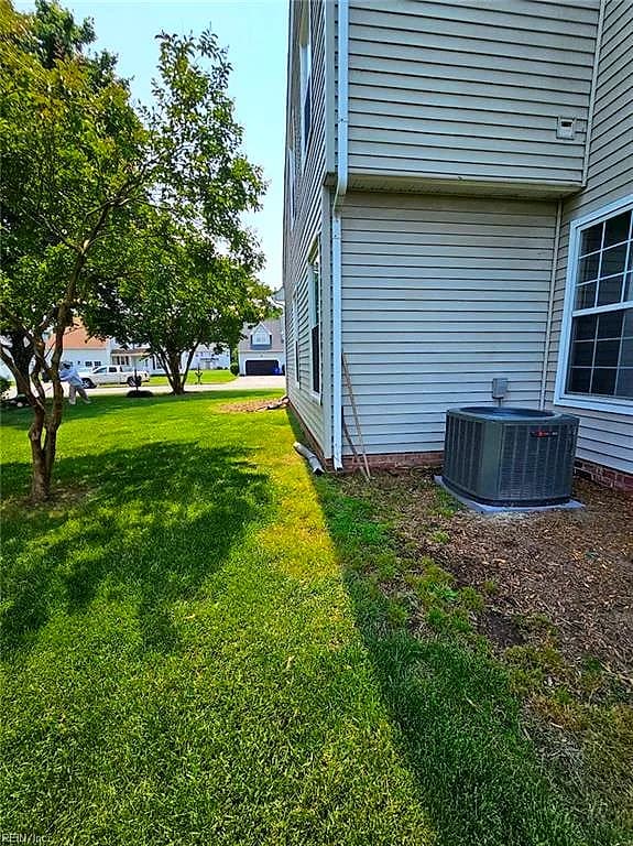 5916 Hampshire Green ST, PORTSMOUTH VA 23703 - Photo 3