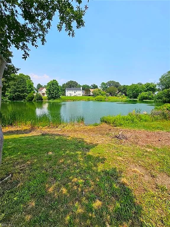 5916 Hampshire Green ST, PORTSMOUTH VA 23703 - Photo 4