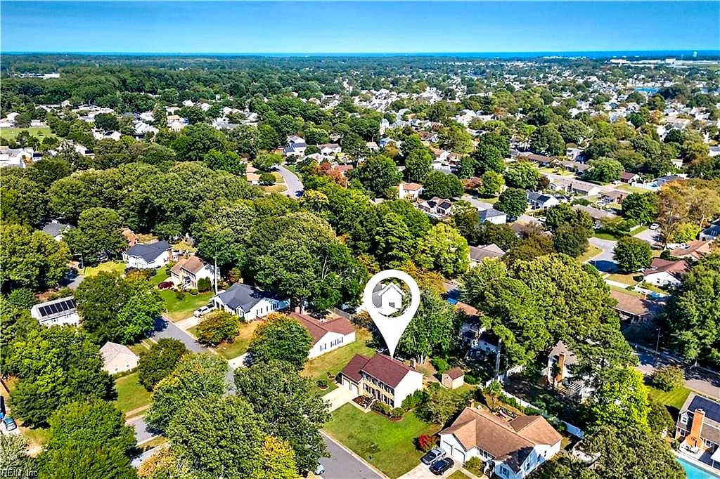 2176 Kenwood DR, VIRGINIA BEACH VA 23454 - Photo 2