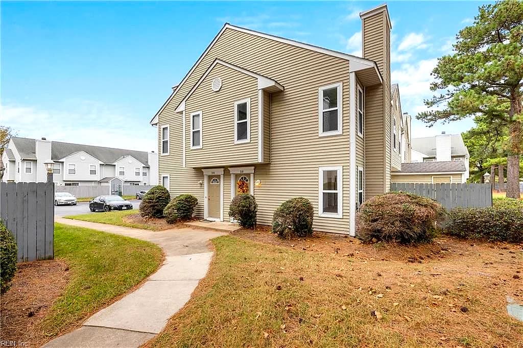 710 Gemstone LN, VIRGINIA BEACH VA 23462 - Main photo