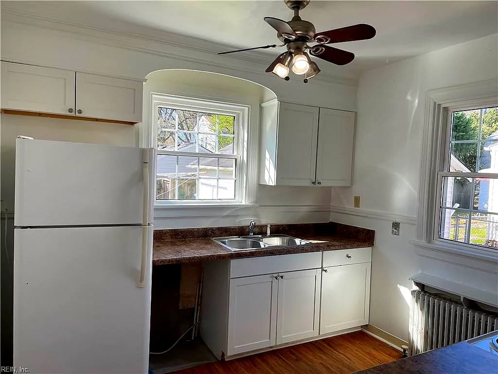 8803 Granby ST, NORFOLK VA 23503 - Photo 5