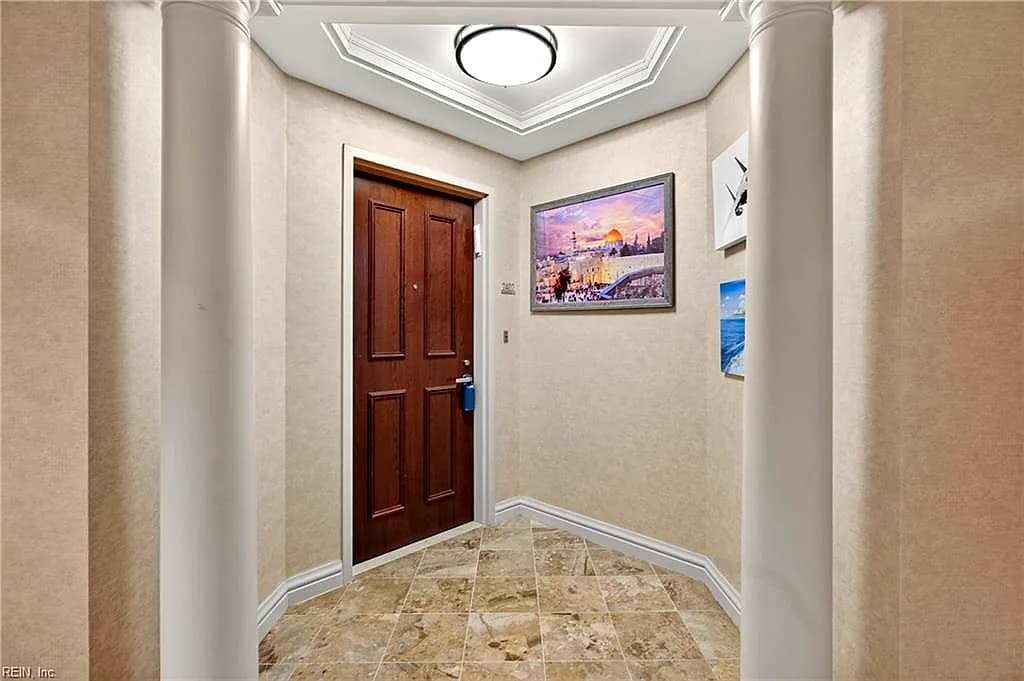 4545 Commerce ST #2402, VIRGINIA BEACH VA 23462 - Photo 5