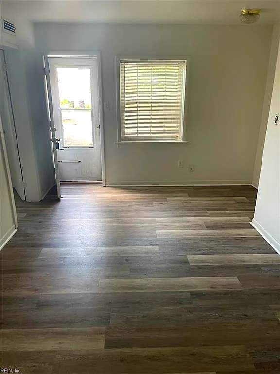 2612 Kecoughtan RD #1, HAMPTON VA 23661 - Photo 3