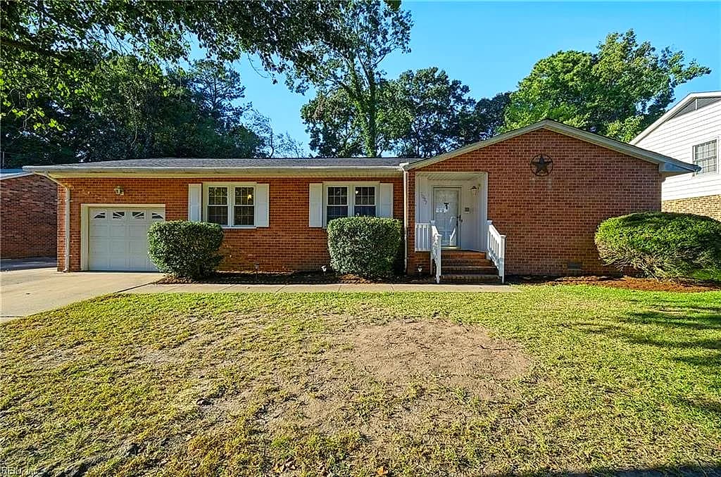 1057 Clipper DR, HAMPTON VA 23669 - Photo 3