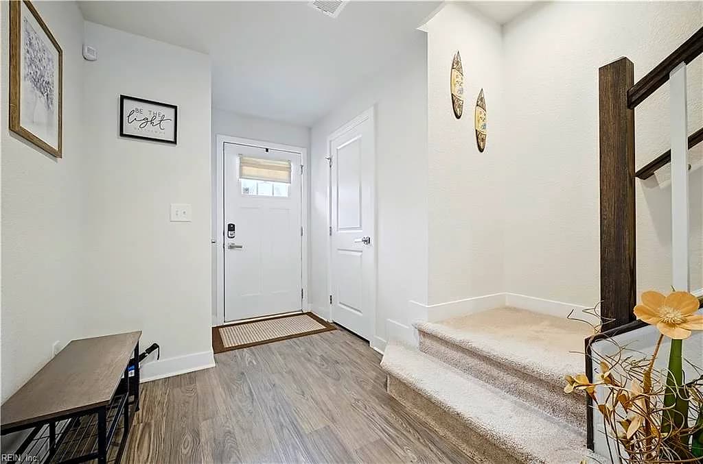 4240 Daylilly LN, VIRGINIA BEACH VA 23456 - Photo 4