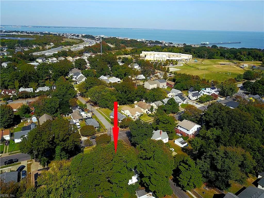 9432 Mason Creek RD, NORFOLK VA 23503 - Main photo