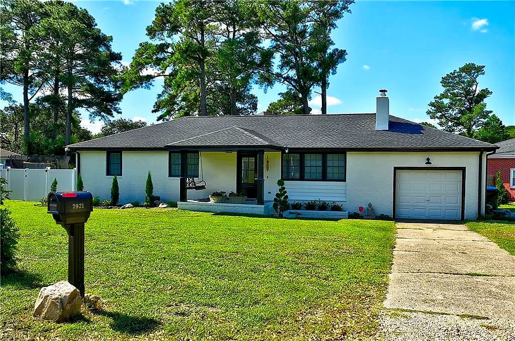 2921 Summerhaven RD, VIRGINIA BEACH VA 23451 - Photo 4