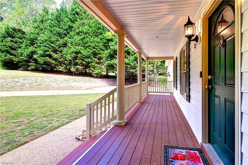 217 Riverview Plantation DR, WILLIAMSBURG VA 23188 - Photo 4