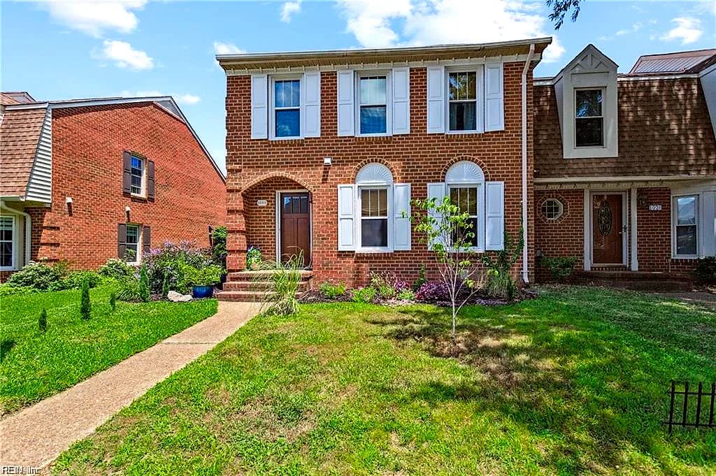 1028 Tottenham LN, VIRGINIA BEACH VA 23454 - Main photo