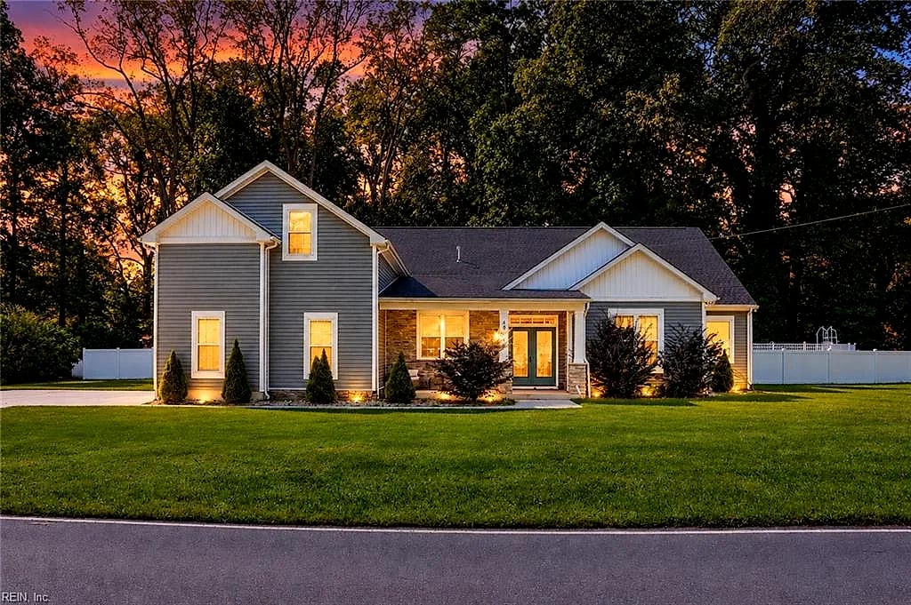 49 Normandy LN, NEWPORT NEWS VA 23606