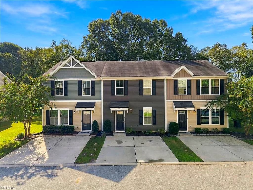 1202 Lakeview CV, SMITHFIELD VA 23430 - Photo 2