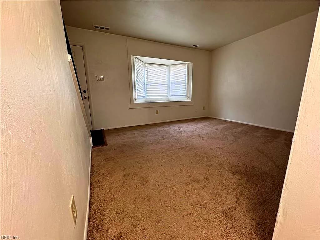 3725 Arthur AVE, VIRGINIA BEACH VA 23452 - Photo 4