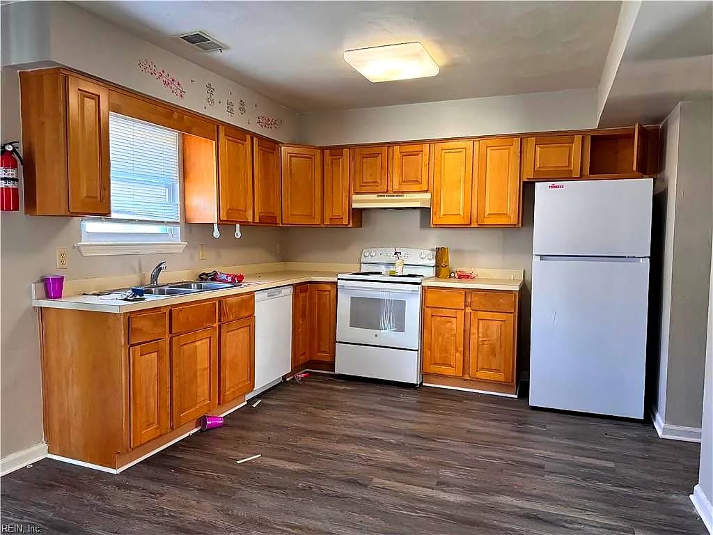 3213 Wimbledon WAY, VIRGINIA BEACH VA 23453 - Photo 4