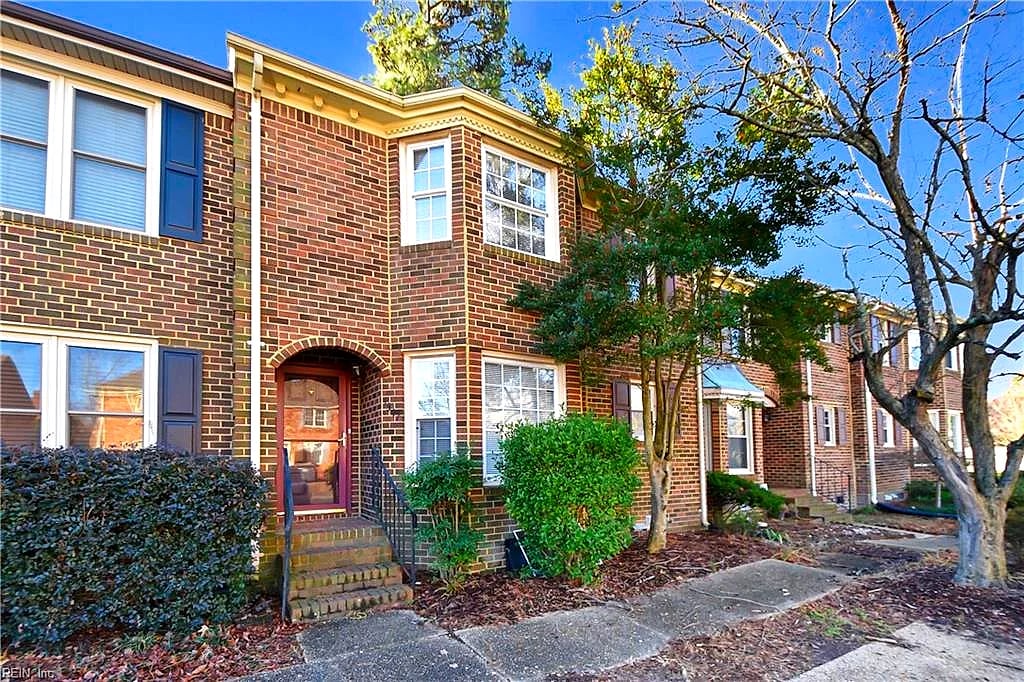 4317 Mountainleaf Ct, Virginia Beach, VA
