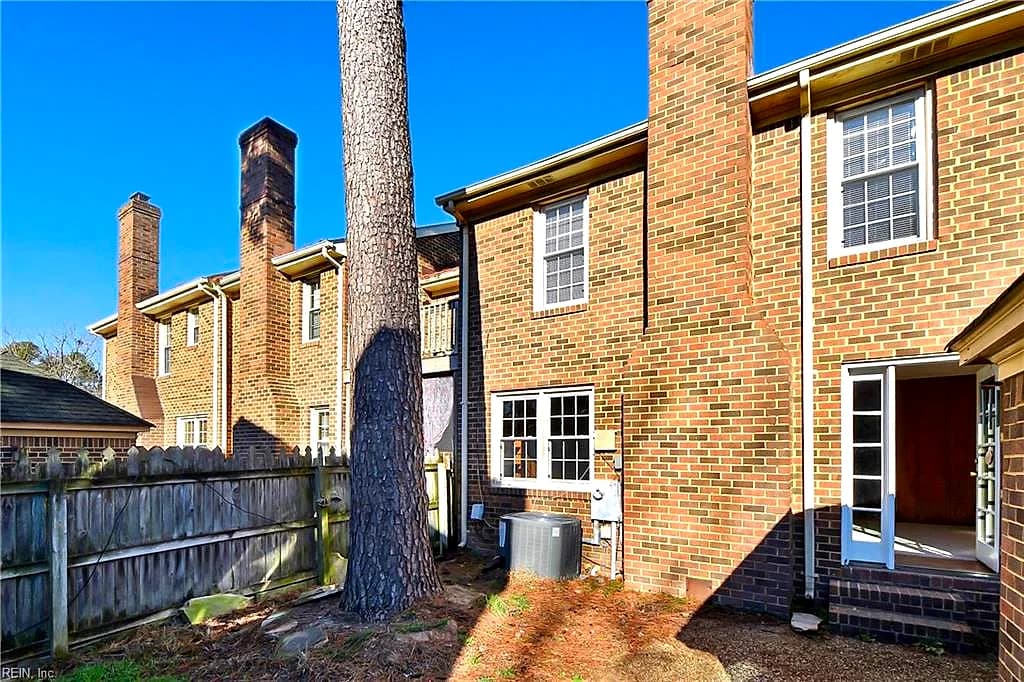 4317 Mountainleaf CT, VIRGINIA BEACH VA 23456 - Photo 3