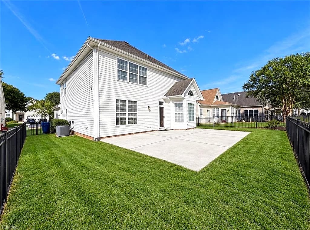 2717 Blake ST, VIRGINIA BEACH VA 23456 - Photo 3