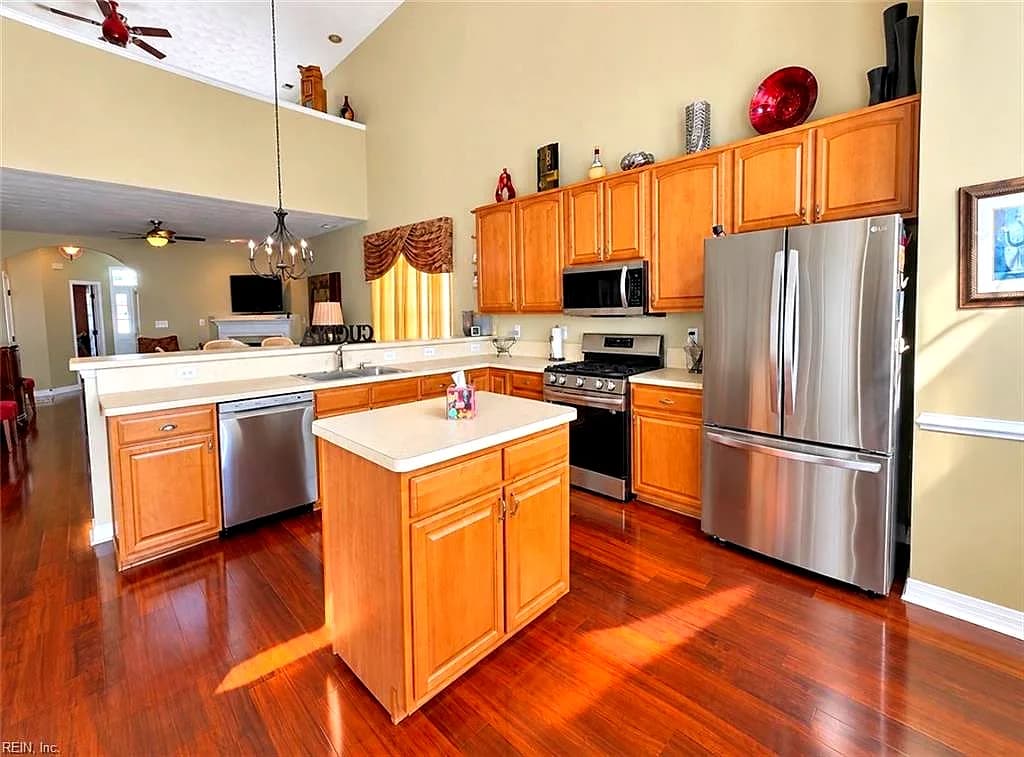 2717 Blake ST, VIRGINIA BEACH VA 23456 - Photo 4