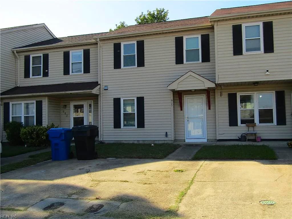 615 Aubrey DR, VIRGINIA BEACH VA 23462 - Photo 2