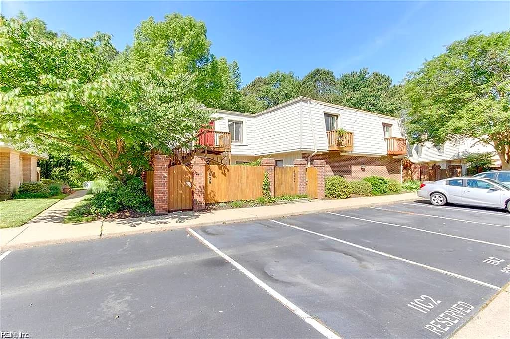 1041 Angler LN, VIRGINIA BEACH VA 23451 - Photo 3