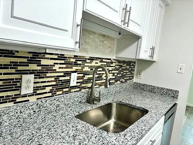 1303 Glyndon DR, VIRGINIA BEACH VA 23464 - Photo 5