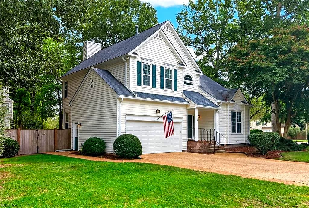 100 Aberfeldy WAY, YORKTOWN VA 23693 - Photo 4