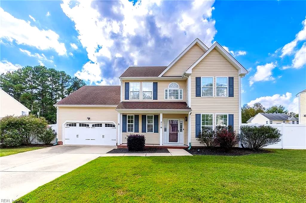 219 Tracy DR, SUFFOLK VA 23434 - Main photo