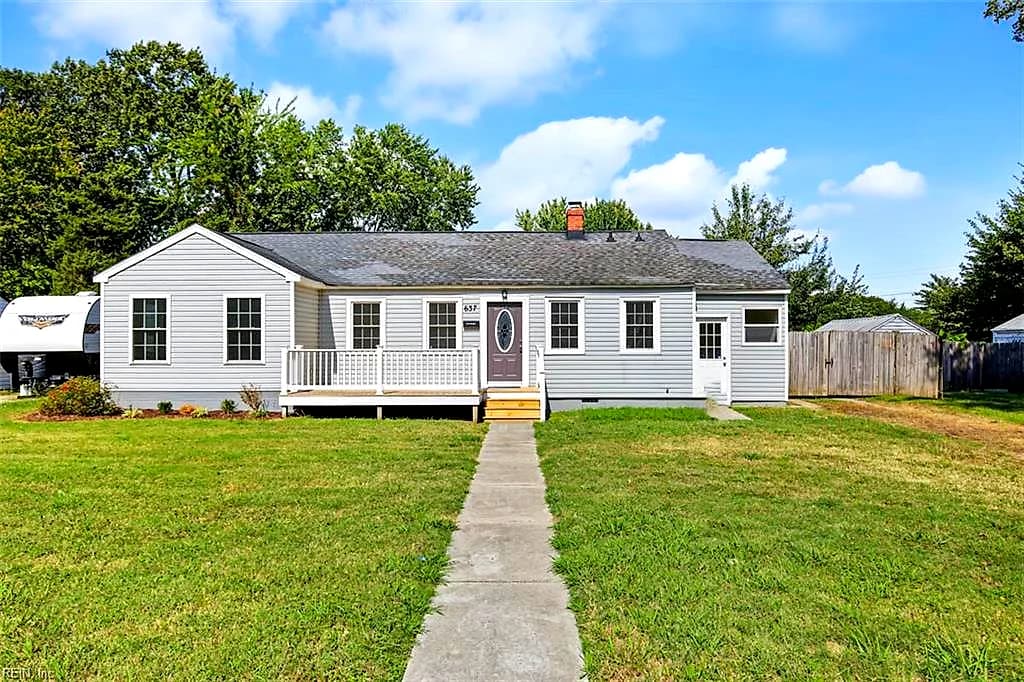 637 74th ST, NEWPORT NEWS VA 23605 - Photo 3