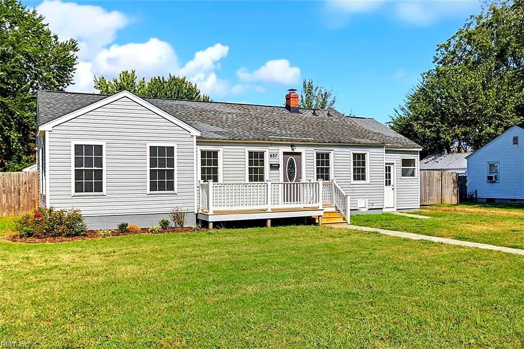 637 74th ST, NEWPORT NEWS VA 23605 - Photo 4