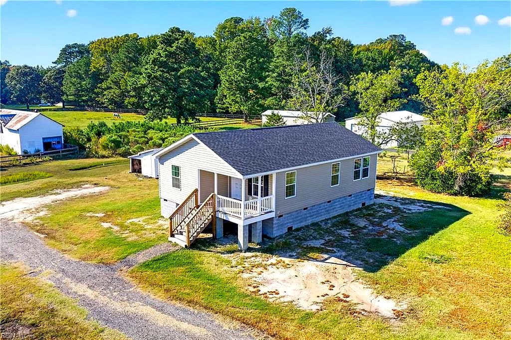 2394 Perrin Creek RD, HAYES VA 23072 - Photo 2