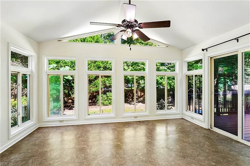 194 Lewis Robert LN, WILLIAMSBURG VA 23185 - Photo 3