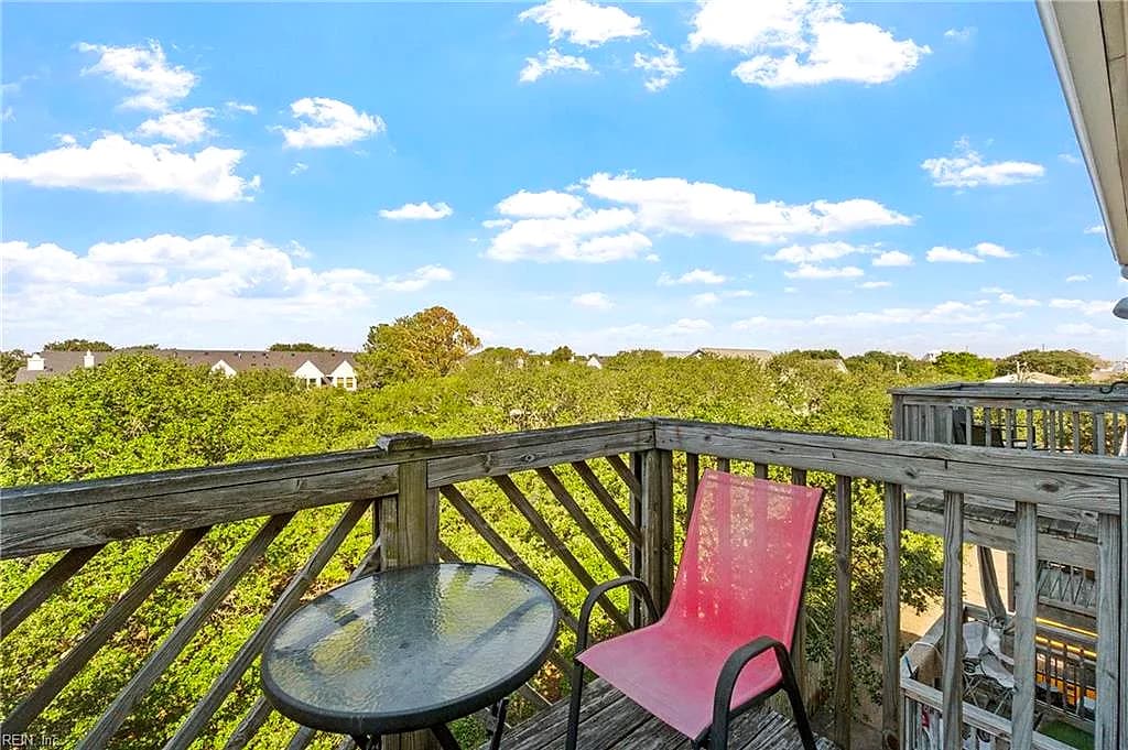 839 Little Bay AVE #J, NORFOLK VA 23503 - Photo 4