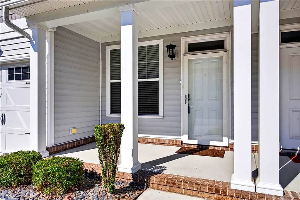 308 Sikeston LN, CHESAPEAKE VA 23322 - Photo 3