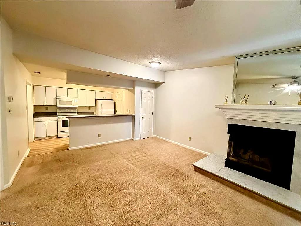 712 Inlet QUAY #H, CHESAPEAKE VA 23320 - Photo 5