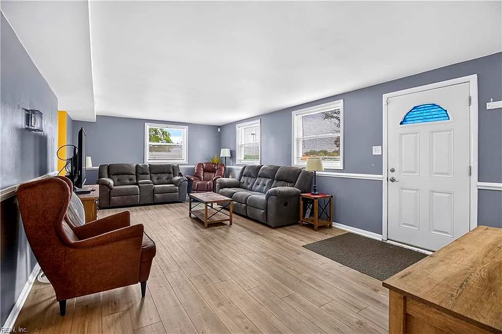 2021 Seward DR, HAMPTON VA 23663 - Photo 5