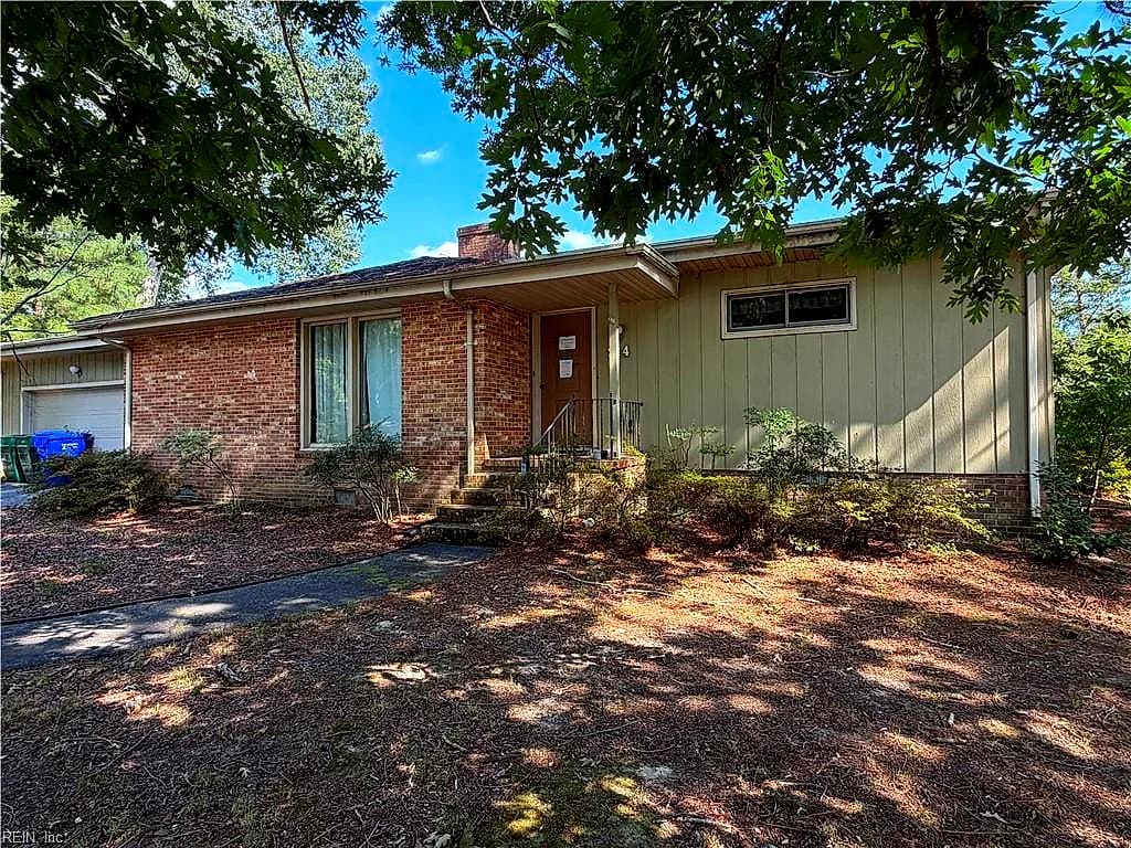 214 Delaney DR, SUFFOLK VA 23434 - Photo 2