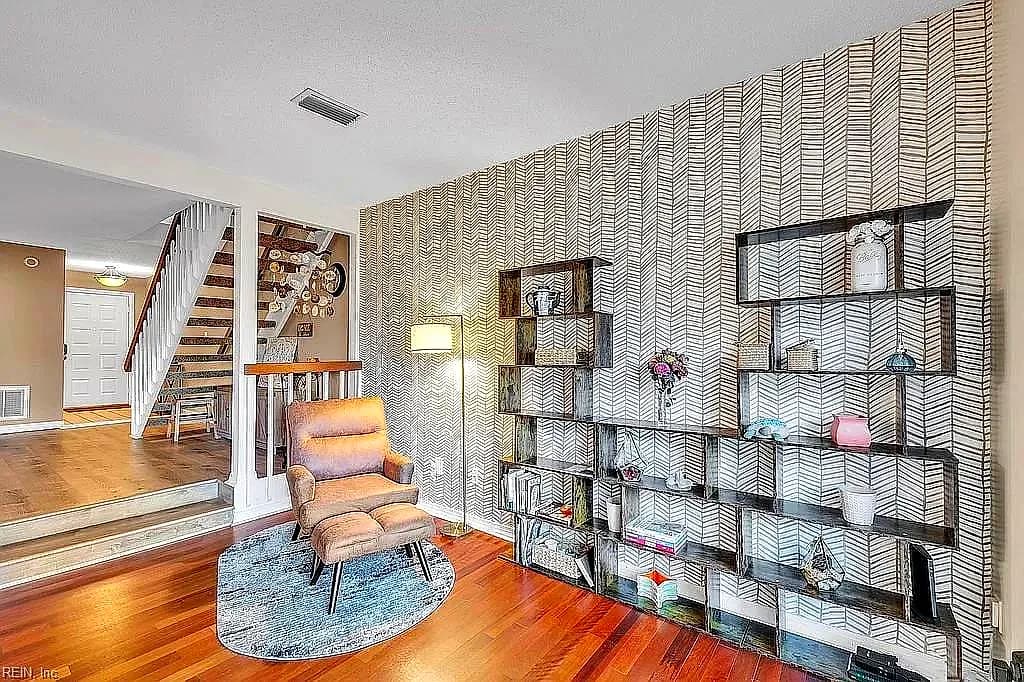 328 Windship CV, VIRGINIA BEACH VA 23454 - Photo 5