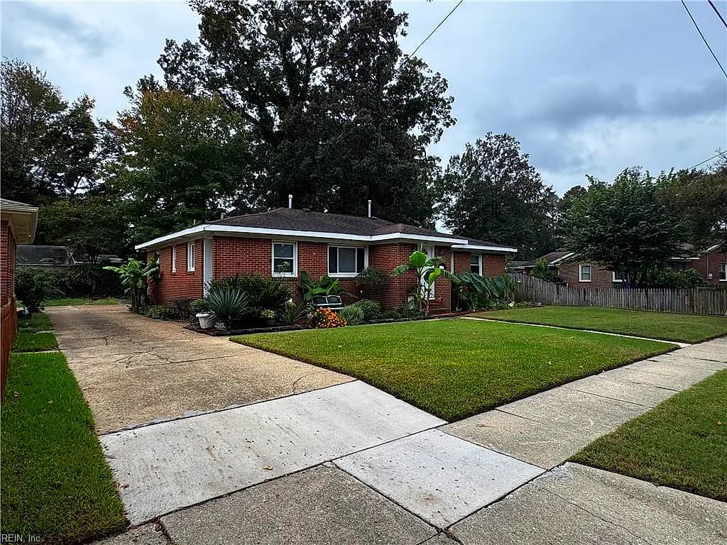 911 Mildred ST, NORFOLK VA 23518 - Photo 5