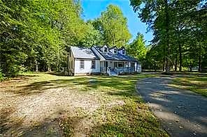 2400 Amie DR, CHESAPEAKE VA 23322 - Photo 3