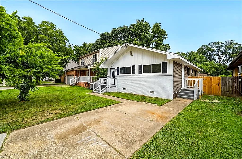 722 Ridgeway Ave AVE, HAMPTON VA 23661 - Photo 3